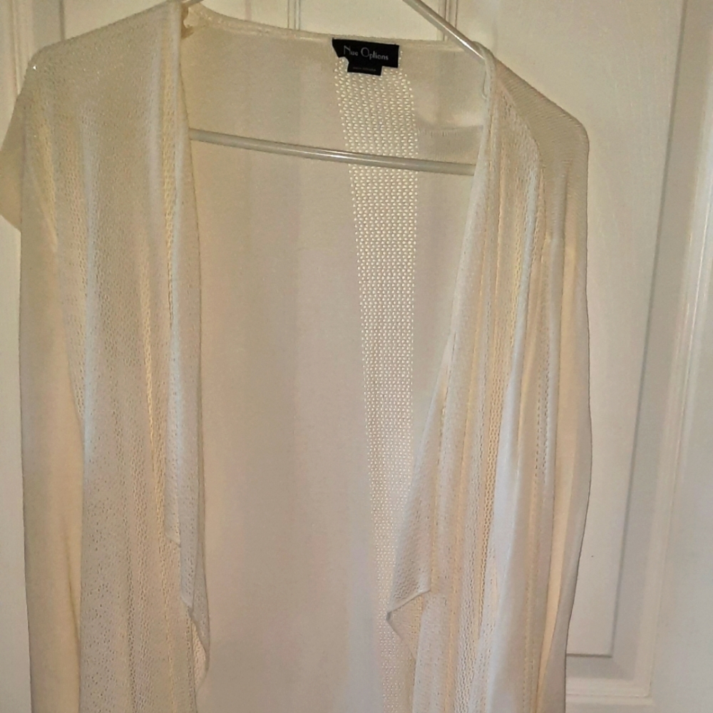 Light weight coverlet, white, long sleeves